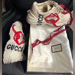 Gucci Rhyton Lip Sneakers 37.5 fits US 7.5
